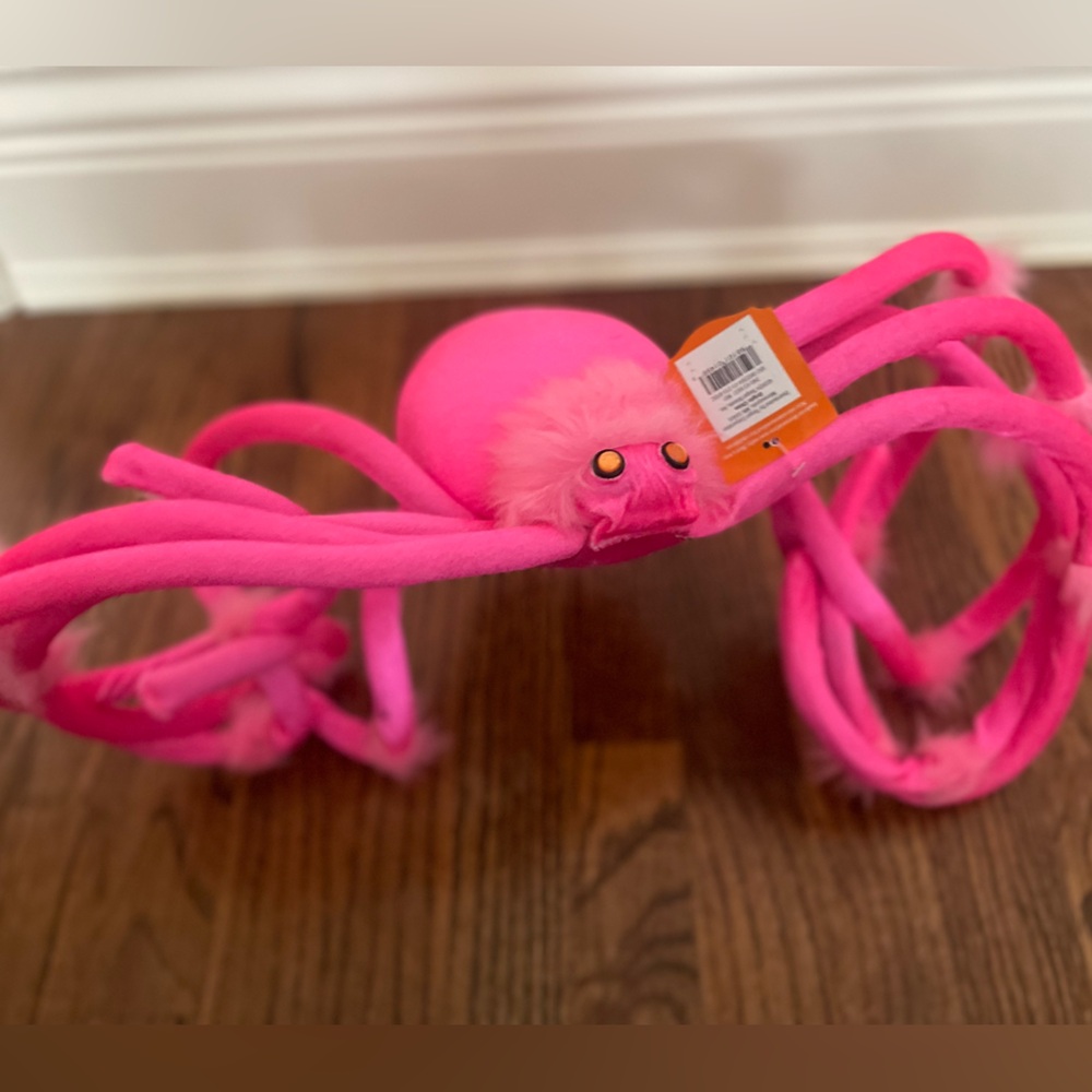 BRAND NEW HALLOWEEN PINK VELVET LARGE SPYDER